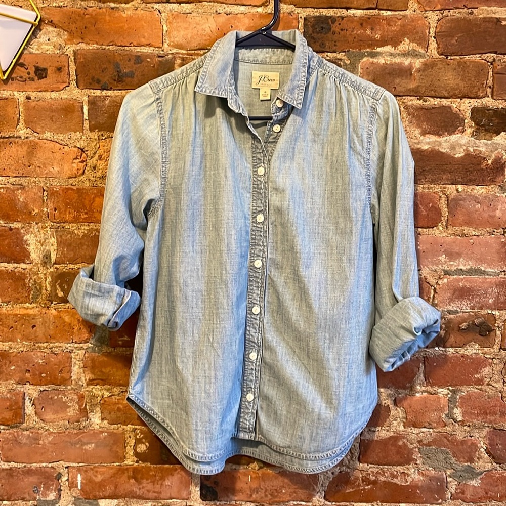 J Crew Button Up Shirt, Size 0, Chambray